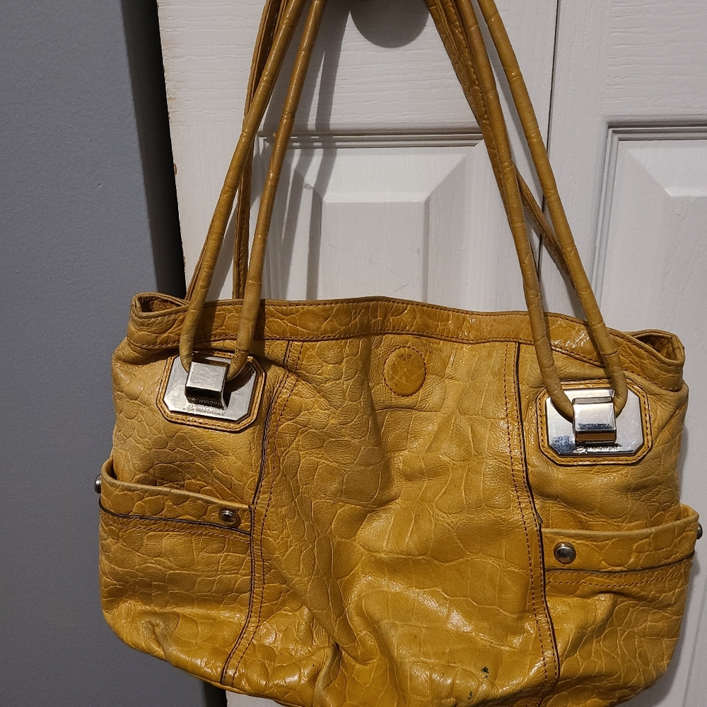 B Makowsky handbag